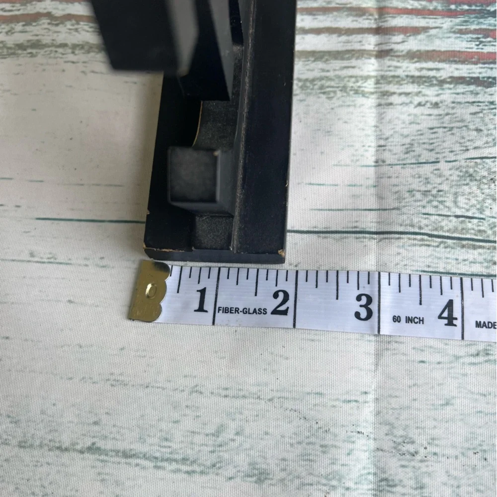 Black HOME Standing Decor with clips for Photos or Notes